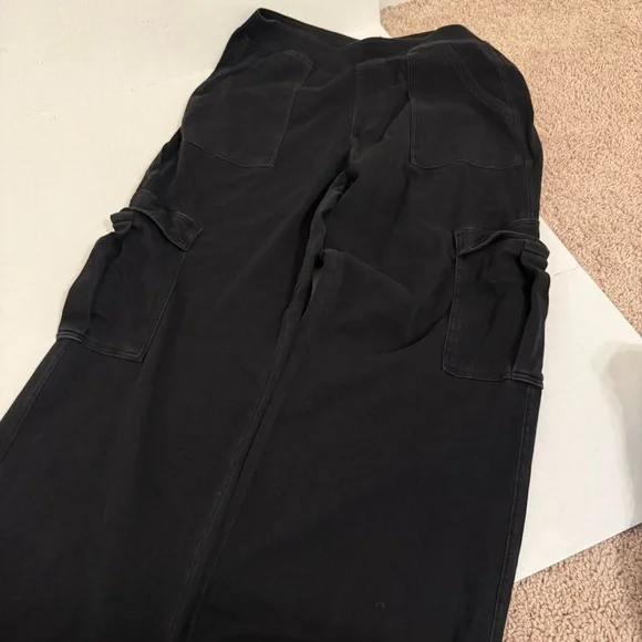 Halara Flex Wide Leg High Rise Casual Cargo Pants Faded Size Extra Large Tall - Picture 3 of 3